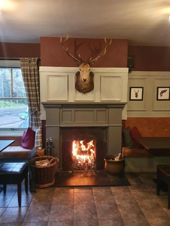 Lochailort Inn Eksteriør billede
