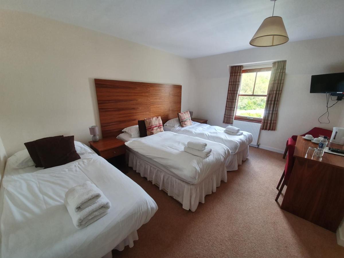Lochailort Inn Eksteriør billede